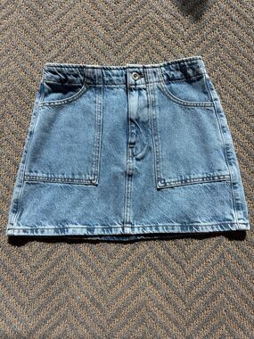 Zara Light Blue Denim Mini Skirt with Front Patch Pockets